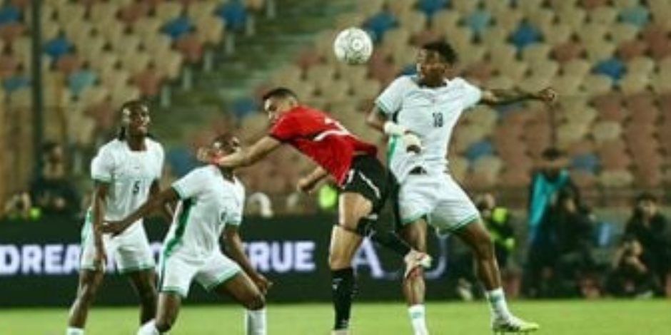 تقارير صحفية: مدرب نيجيريا يجرى تغييرات فى التشكيل أمام الفراعنة