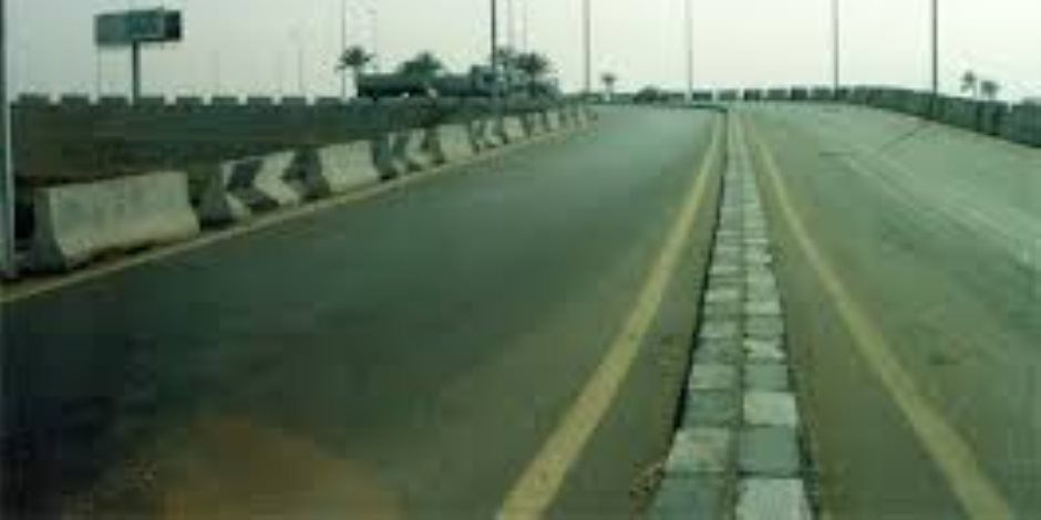 فتح الطريق الإقليمي بعد غلقه بسبب الشبورة المائية في المنوفية