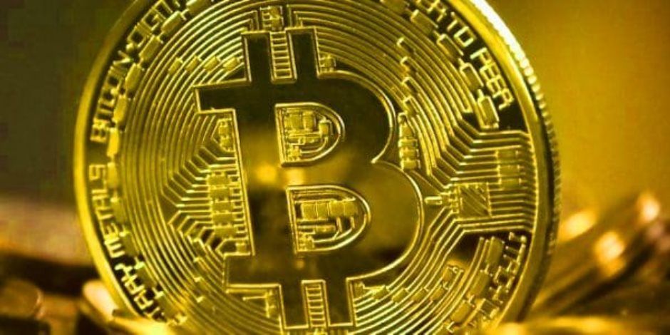 بيتكوين تتراجع بعد تهديدات ترامب بفرض تعريفات إضافية على أوروبا