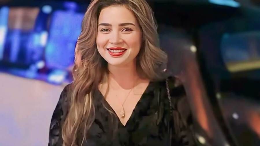 مي عز الدين تحتفل بعيد ميلادها مع زوجها احتفلت الفنانة مي عز الدين بعيد ميلادها في أجواء رومانسية مع زوجها أحمد تيمور.وشاركت مي عز الدين جمهورها بصور إقرأ المزيد