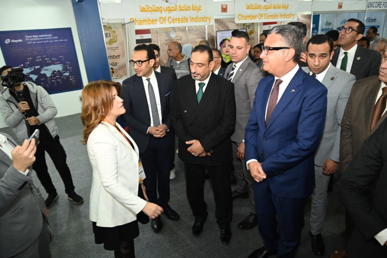 وزير التموين يفتتح المعرض الدولي لتكنولوجيا صناعة الحبوب بمشاركة 125 دولة