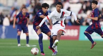 التعادل يحسم لقاء برشلونة وباريس