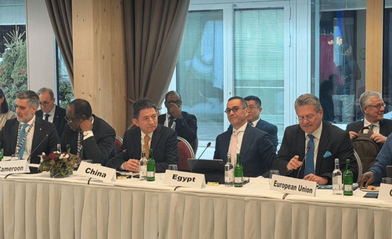 الخطيب يشارك في المؤتمر الوزاري المصغر لأعضاء منظمة التجارة العالمية