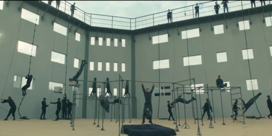 خلال احتفالية عيد الشرطة الـ 74.. الرئيس السيسي يشاهد فيلما تسجيليا يحاكي تضحيات أبطال الشرطة