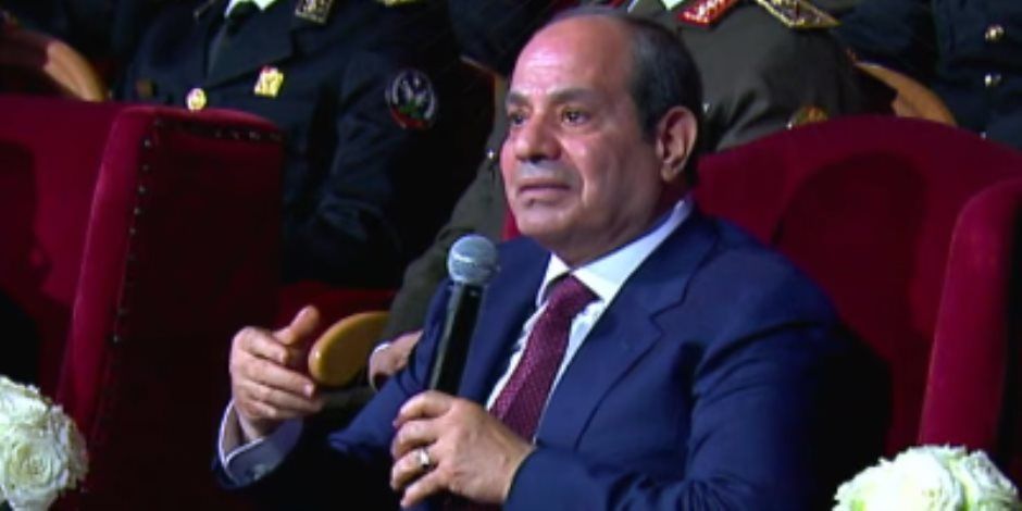 الرئيس السيسى عن اصطفاف قوات الداخلية: دول أبناء وبنات شعبنا لحماية مصر