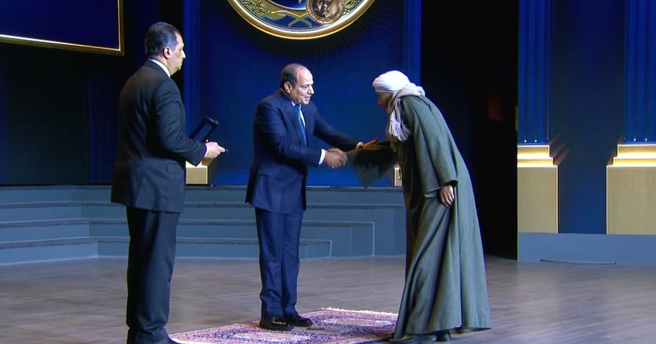 الرئيس السيسي يكرم عدداً من أسماء شهداء الشرطة خلال الاحتفال بالذكرى الـ 74 لعيد الشرطة (صور)