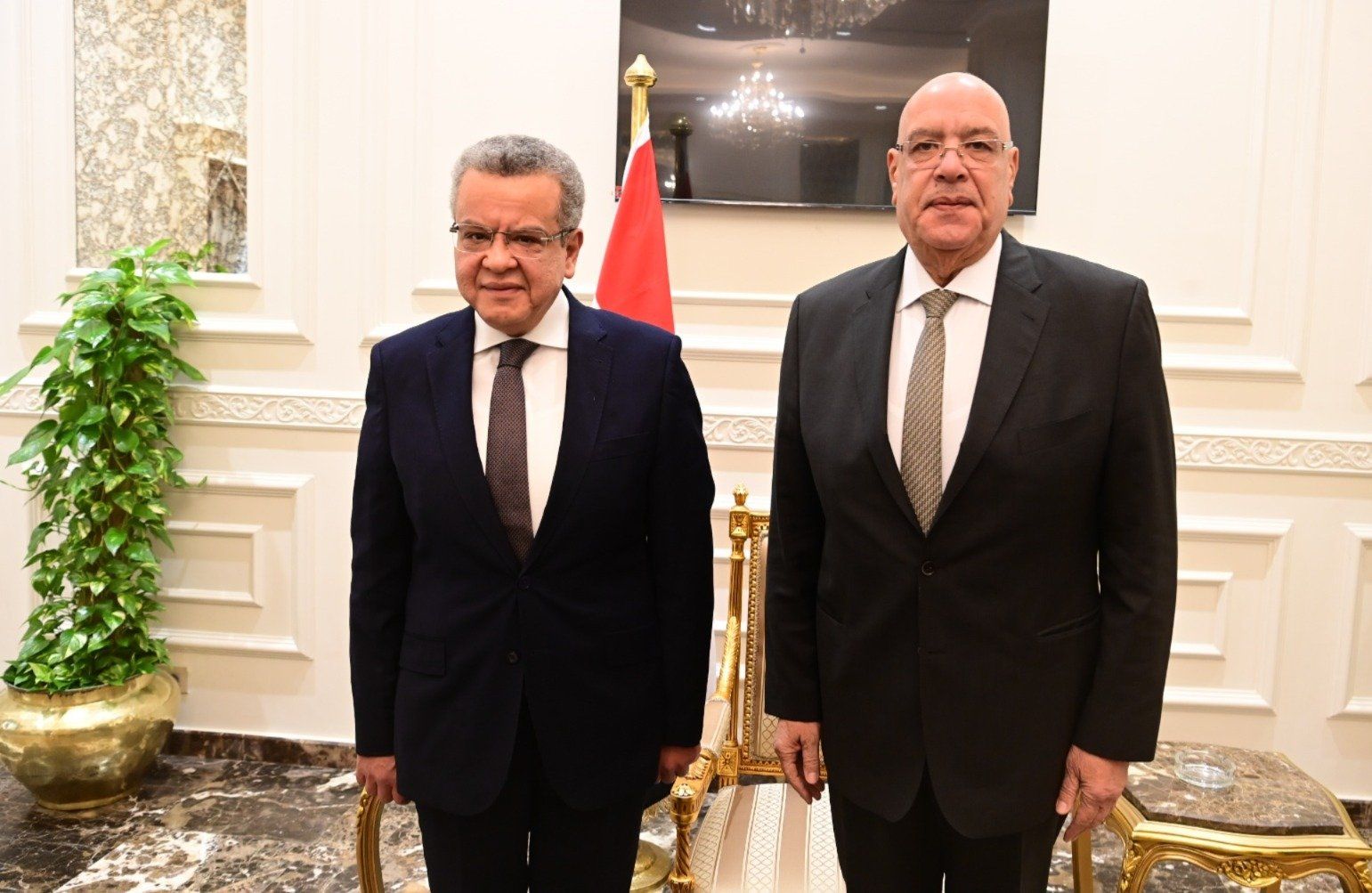 رئيس النواب يؤكد على أهمية الرقابة على المال العام وضمان أعلى مستوى للشفافية