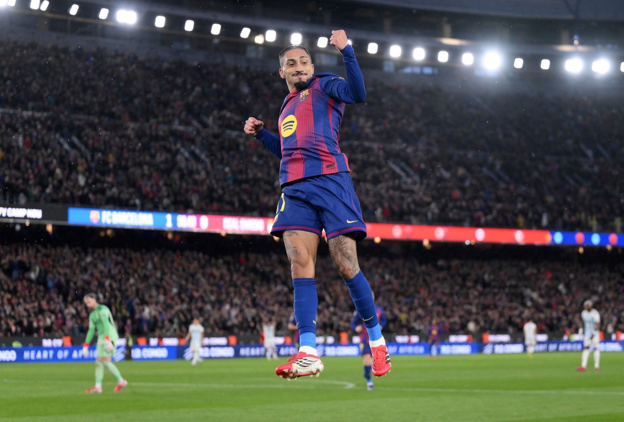 اشتعال المنافسة بعد هدف لامين يامال.. ترتيب هدافي...