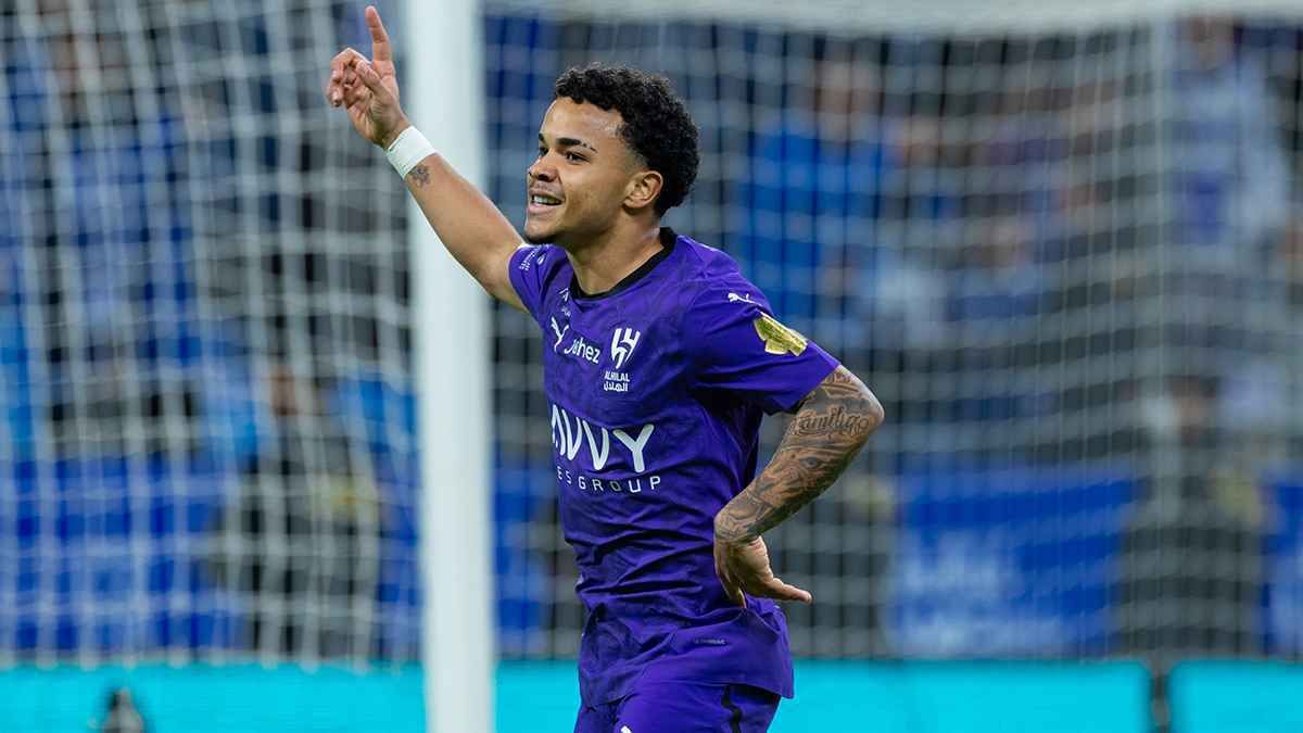 الميركاتو الشتوي يشتعل.. انتقال كايو سيزار لكورينثيانز البرازيلي...