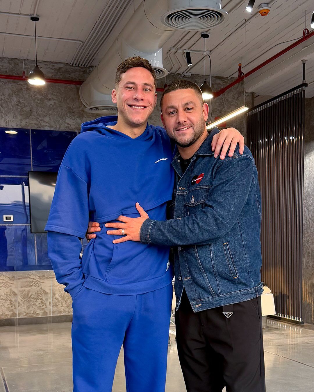 اطّلع على..أول ظهور لـ "رمضان صبحى" بعد إخلاء سبيله