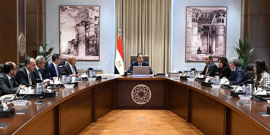 الحكومة: 1237 مشروعا في المناطق الحرة برؤوس أموال 14.3 مليار دولار