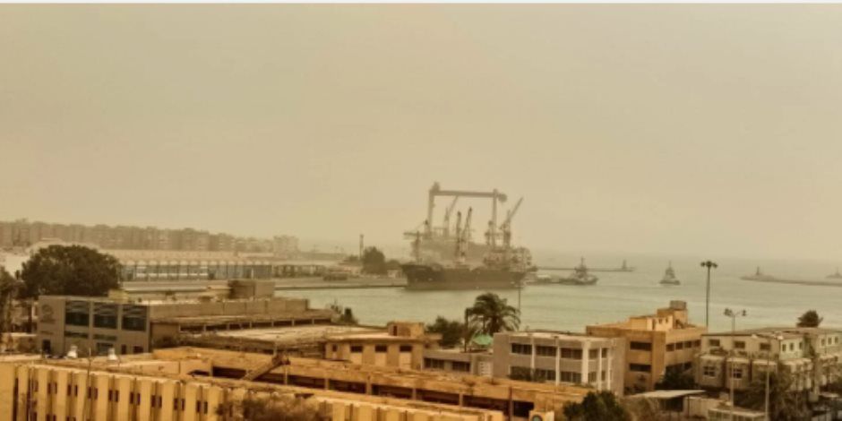 غلق ميناء العريش البحرى بسبب سوء الأحوال الجوية