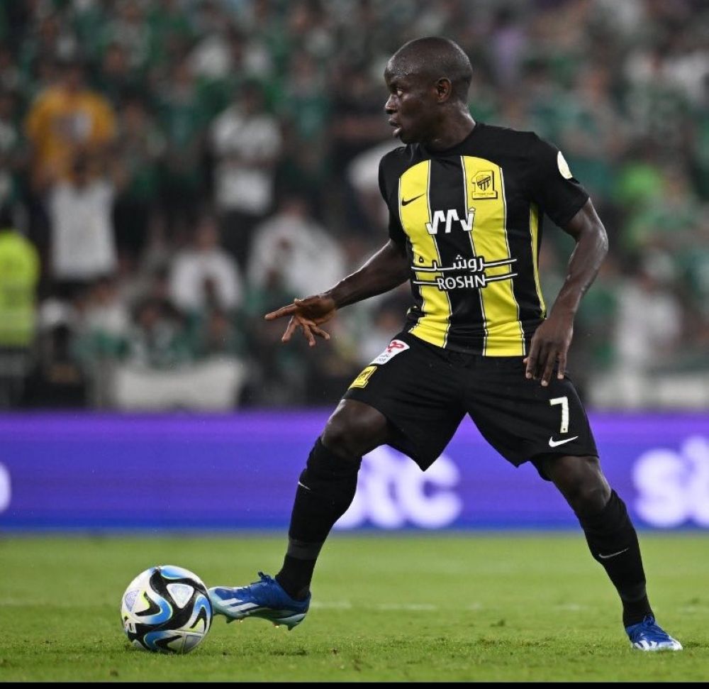 الاتحاد يحسم الجدل.. قرار نهائي بشأن عرض فنربخشة...