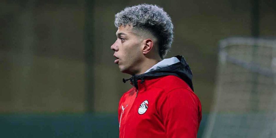 إمام عاشور يتخلف فجأة عن رحلة الأهلى إلى تنزانيا.. وهاتفه مغلق