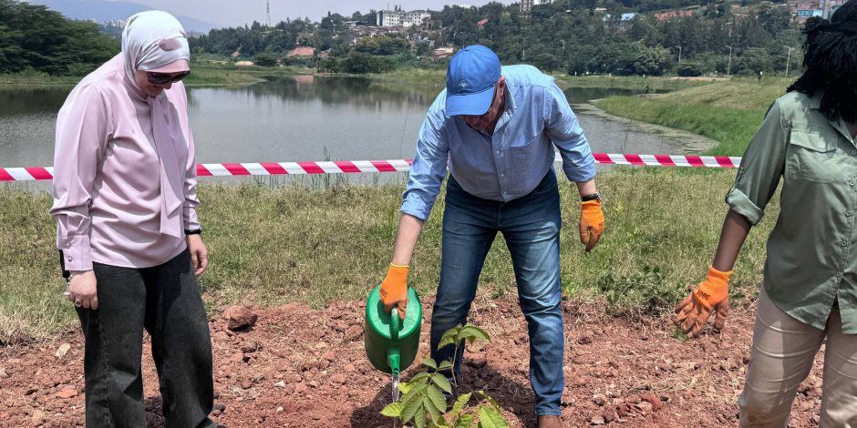 وزير الرى يشارك في فعاليات يوم “أوموجاندا” بدولة رواندا