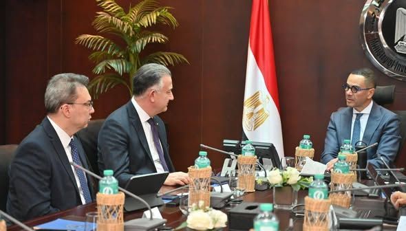 وزير الاستثمار: مصر تنتهج سياسة واضحة لدعم القطاع الخاص باعتباره المحرك الرئيسي للنمو الاقتصادي