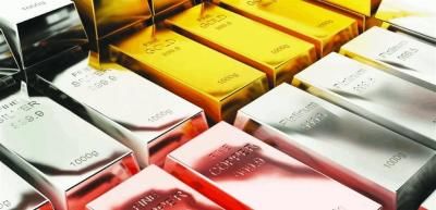 ارتفاع الذهب واستقرار الفضة