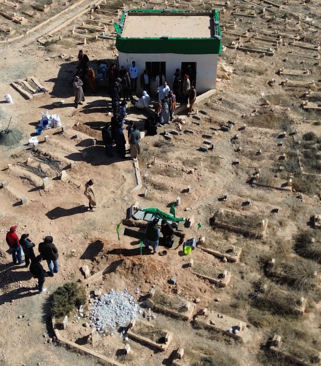 اطّلع على.. أول صور لقبر سيف الإسلام القذافي في بني وليد