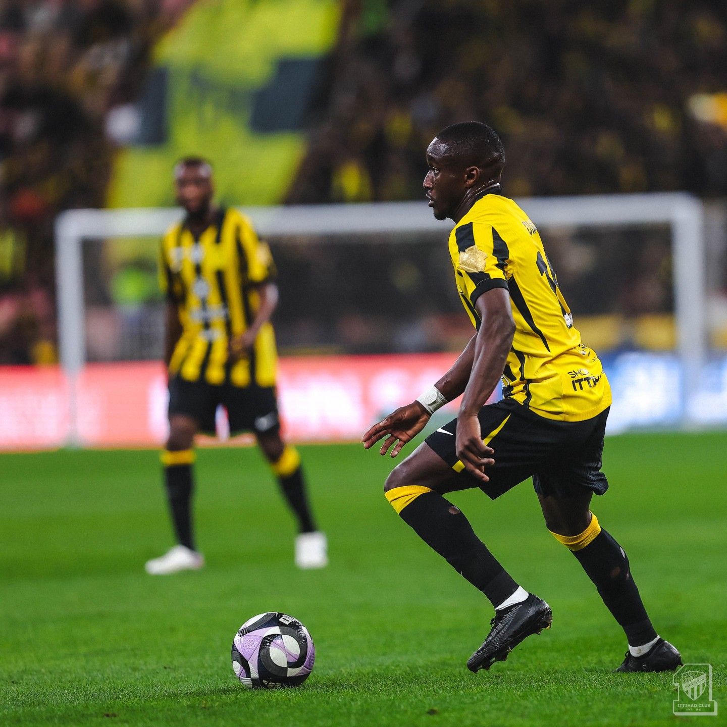 علي المجانية.. القنوات الناقلة لمباراة النصر ضد الاتحاد...