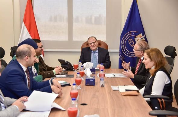 هيئة الدواء وإيبيكو تناقشان تعزيز التصنيع المحلي ونقل التكنولوجيا