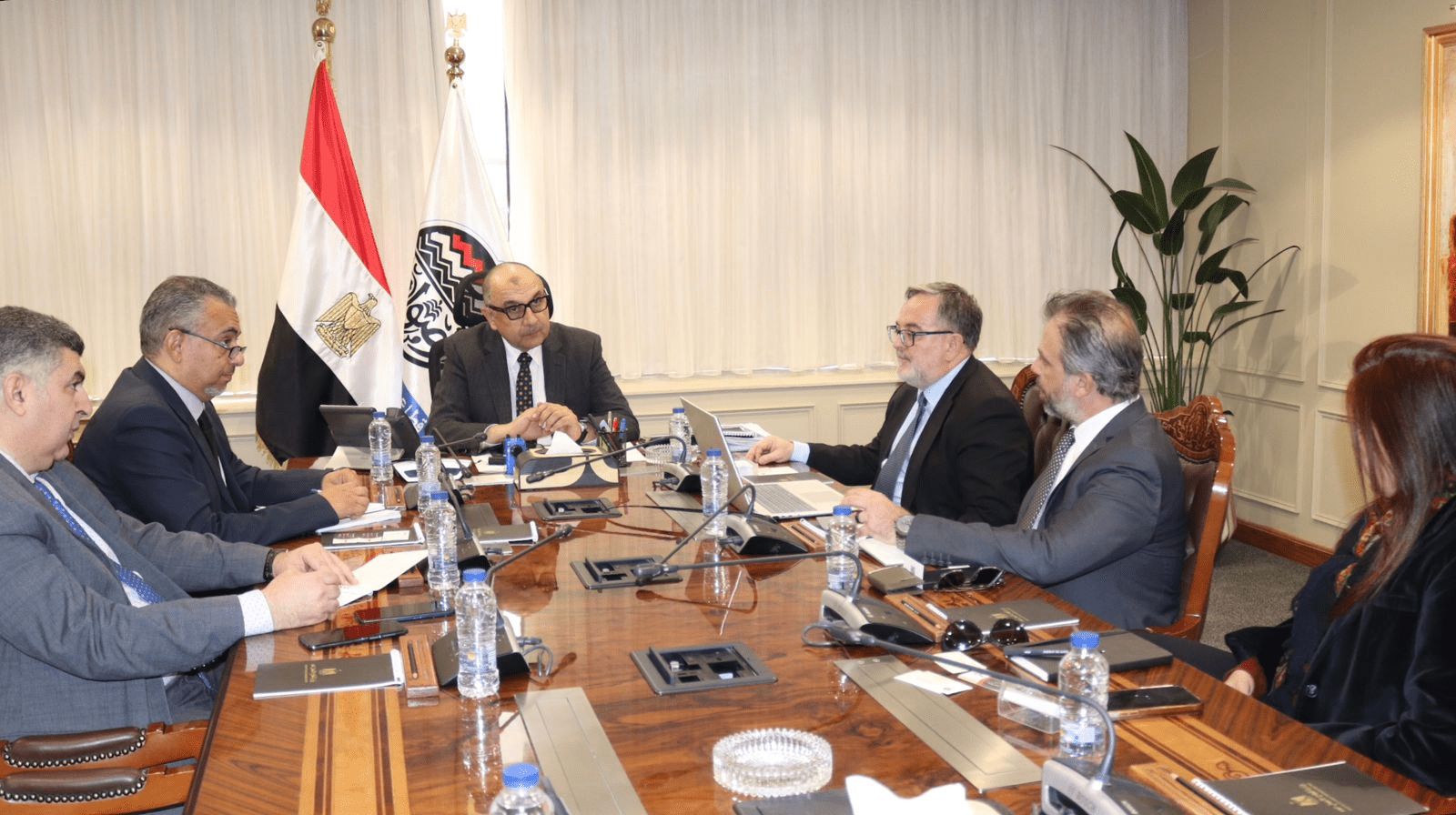 وزير قطاع الأعمال: المشروعات البيئية خطوة أساسية لتعزيز تنافسية المنتجات