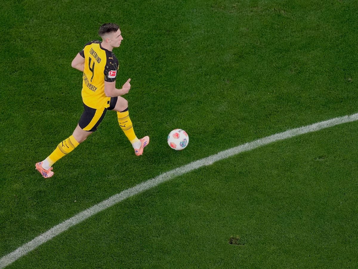 على المفتوحة.. القنوات الناقلة لمباراة بوروسيا دورتموند ضد...