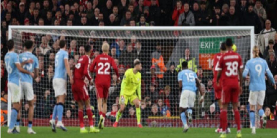 مانشستر سيتي يحسم قمة ليفربول 2-1 بمشاركة محمد صلاح ومرموش.. فيديو وصور