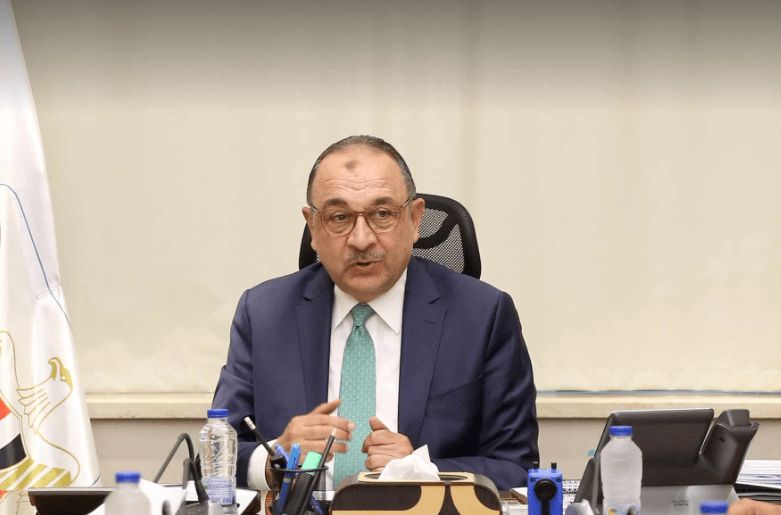 قطاع الأعمال: تشغيل خط إنتاج ثانٍ بشركة «إيجيبت أنود» وتصدير 38.5 ألف طن من الفحم البترولي