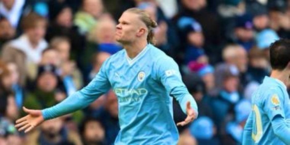 أجويرو فى صدارة ملوك الهاتريك بالدوري الإنجليزي.. هل يكسر هالاند رقم أجويرو