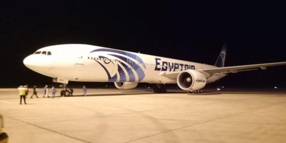 وصول أول طائرة لمصر للطيران من طراز الإيرباص A350-900 إلى مطار القاهرة