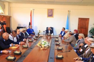 أخبار اليمن : اللجنة العامة تعقد اجتماعاً لها برئاسة الراعي