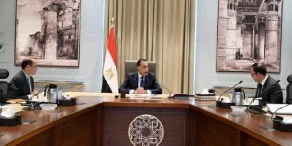 رئيس الوزراء يبحث مع وزير المالية تطورات المراجعة الجارية مع صندوق النقد
