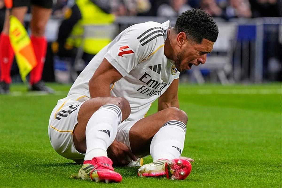 هل انتهى موسم بيلينجهام؟ حقيقة غياب نجم ريال...