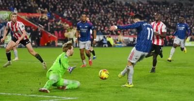 أرسنال يهدر فرصة الابتعاد بالصدارة