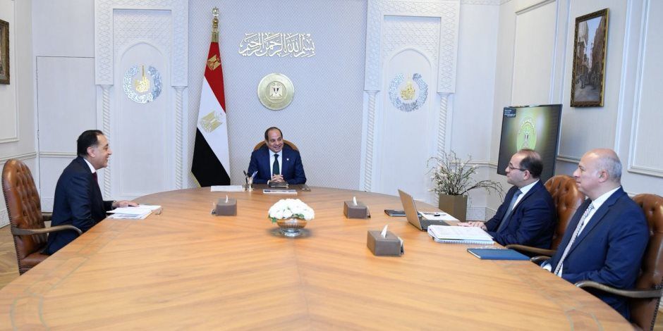 الرئيس السيسي يوجه بحزمة جديدة للحماية الاجتماعية وصرف مرتبات فبراير الأسبوع الجاري