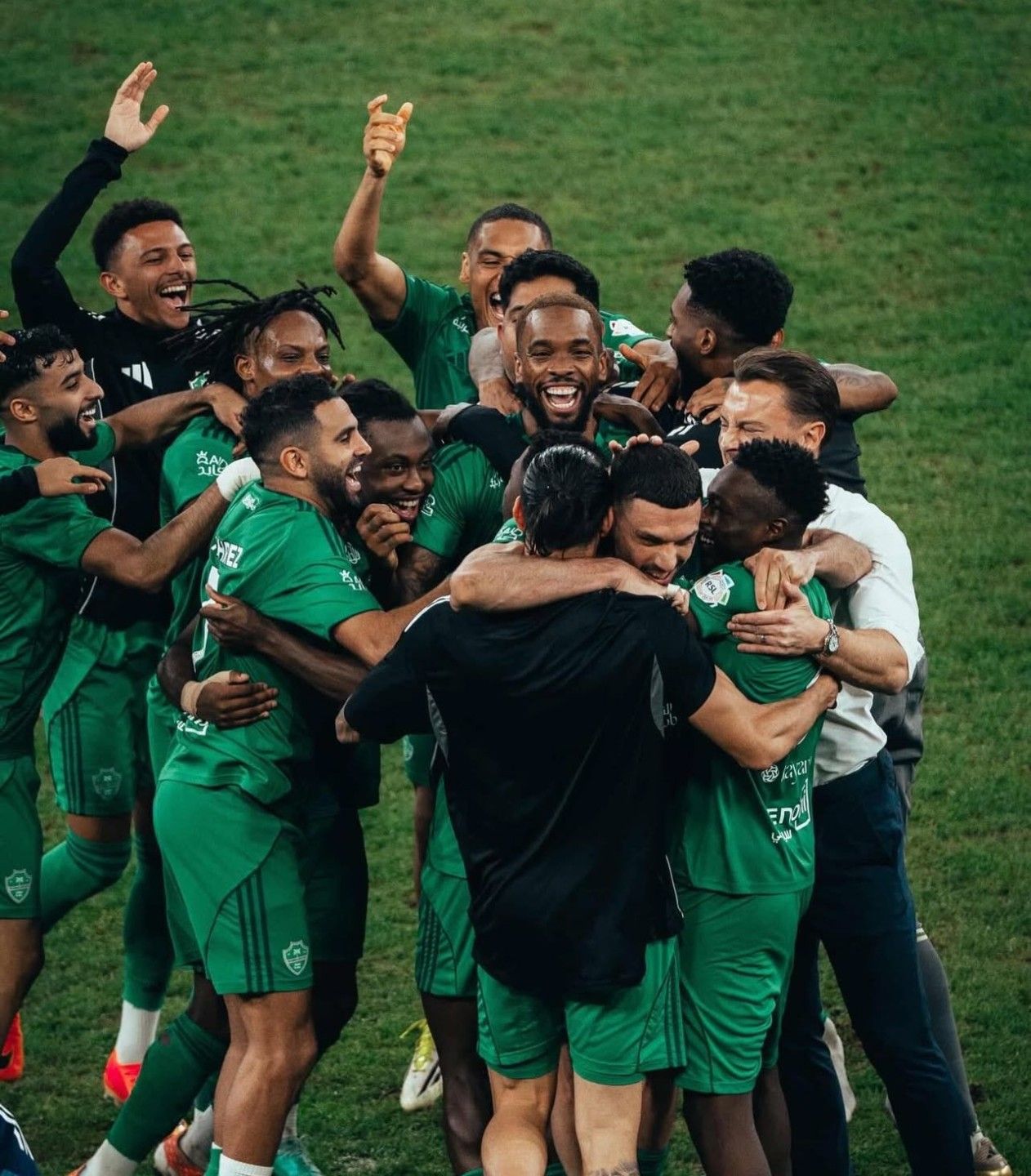 موعد مباراة الأهلي ضد شباب الأهلي في قمة...