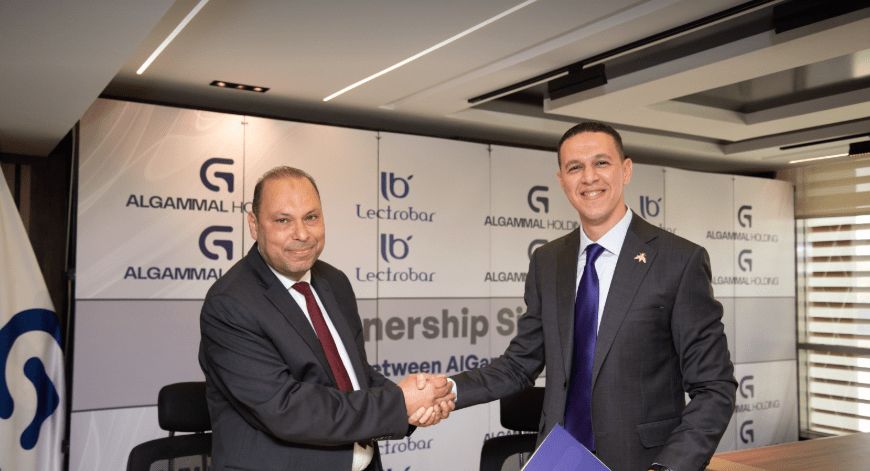 الجمال القابضة توقع اتفاقية شراكة مع «لكتروبار» للتعاون في أنظمة Busway وتوزيع الكهرباء