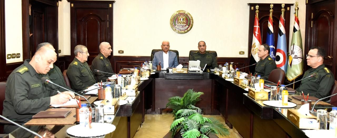 المتحدث العسكري: القوات المسلحة تجري مراسم تسليم وتسلم القيادة في تقليد عسكري أصيل| صور