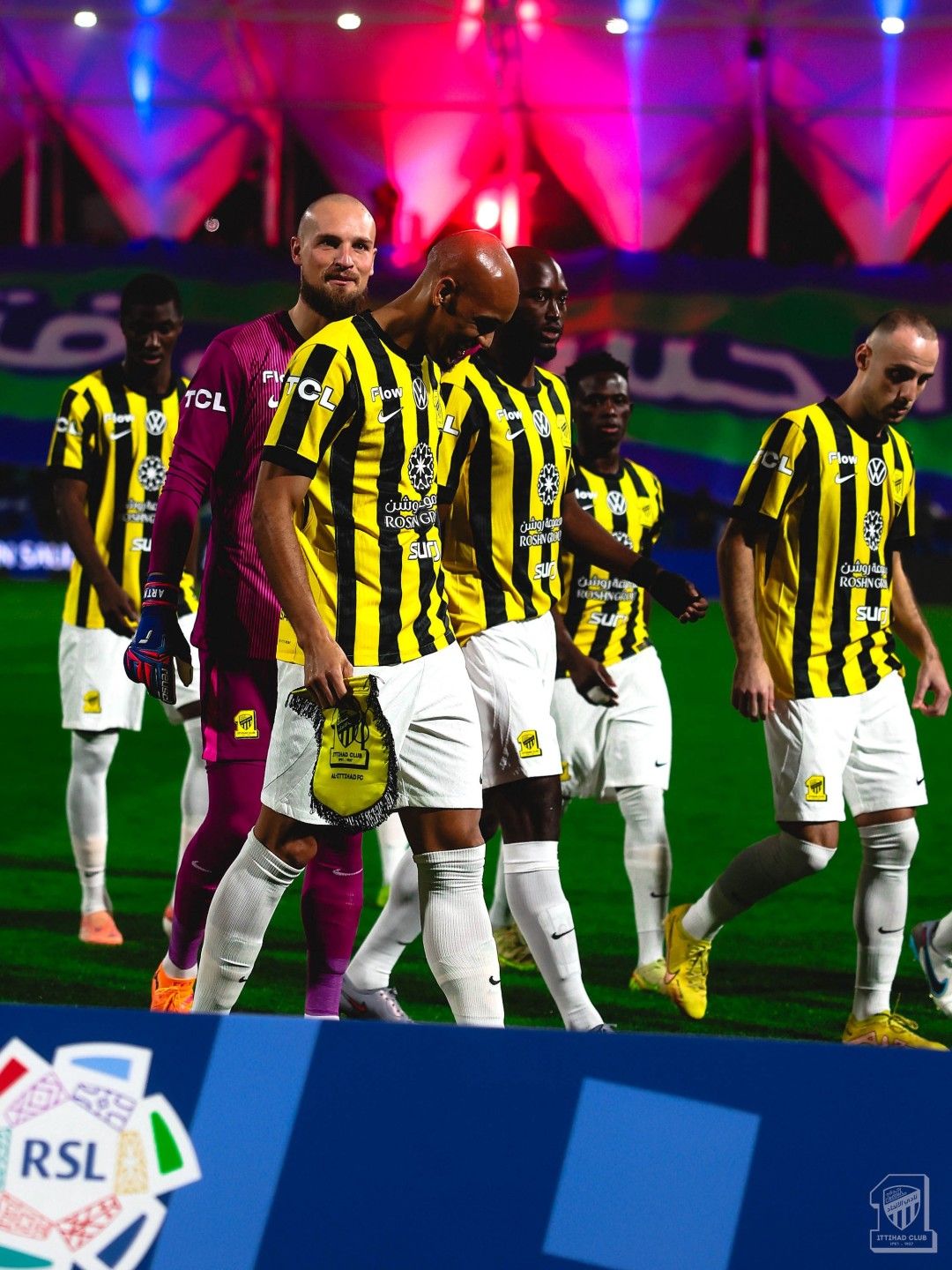 معشوق الجماهير.. معلق مباراة الاتحاد ضد السد في...