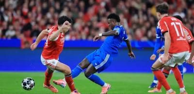 الريال يعبر بنفيكا وباريس يُحقق "ريمونتادا"