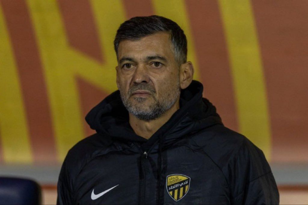 ”لا تكن دلدول” إعلامي سعودي يفتح النار على...