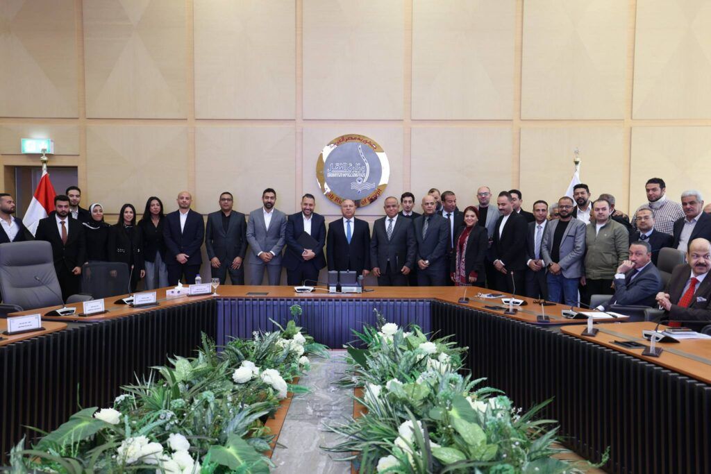 بروتوكول تعاون بين “سوبر جيت” و”بوسطة” لتوصيل الشحنات بين المحافظات