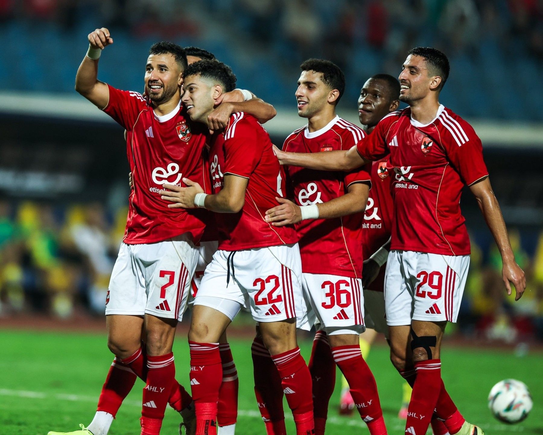 القنوات الناقلة لمباراة الأهلي ضد الجونة في الدوري...