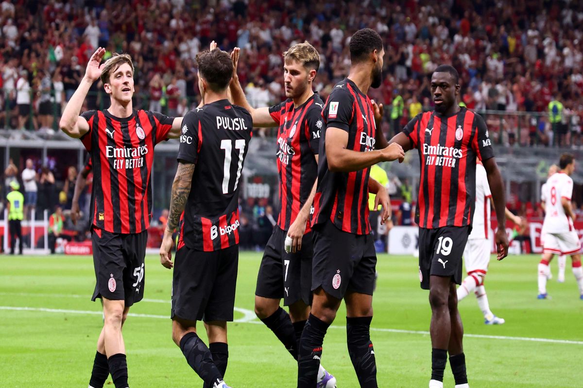 رابط الأسطورة.. بث مباشر مشاهدة مباراة ميلان وكومو...