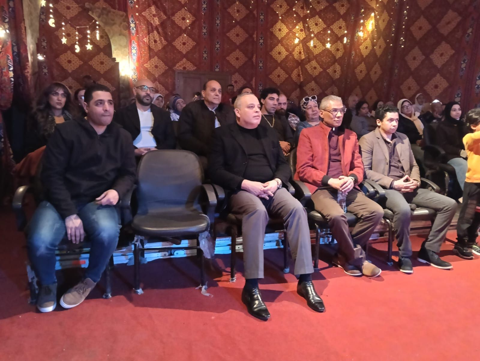 تامر عبدالمنعم يفتتح خيمة البيت الفني للفنون الشعبية في قاعة صلاح چاهين