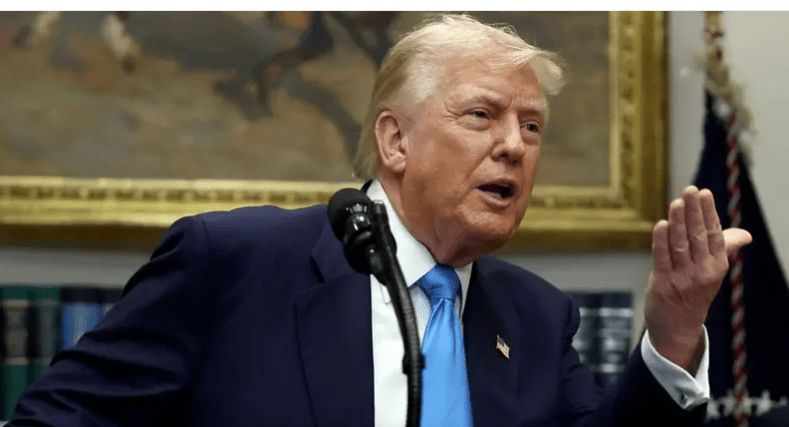 المحكمة العليا الأمريكية تُسقط الرسوم الجمركية.. وترامب يعلق وسط ردود فعل عالمية