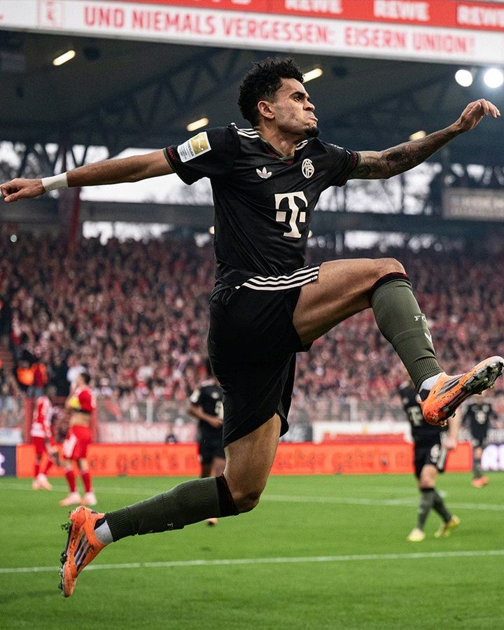 قائمة قنوات مجانية مفتوحة.. القنوات الناقلة لمباراة بايرن...