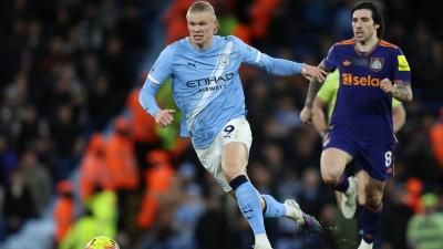 السيتي يواصل مطاردة أرسنال