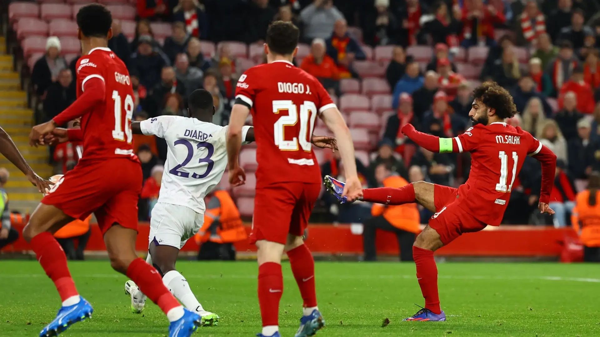 رابط الأسطورة مباشر.. بث مباشر مشاهدة مباراة ليفربول...