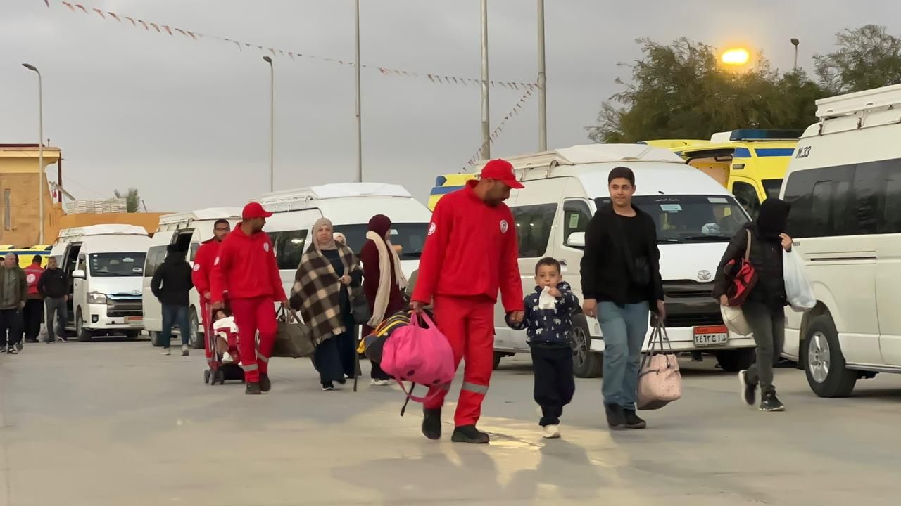 مد غزة بـ5220 طن من المساعدات الإنسانية الشاملة ضمن قافلة زاد العزة الـ143